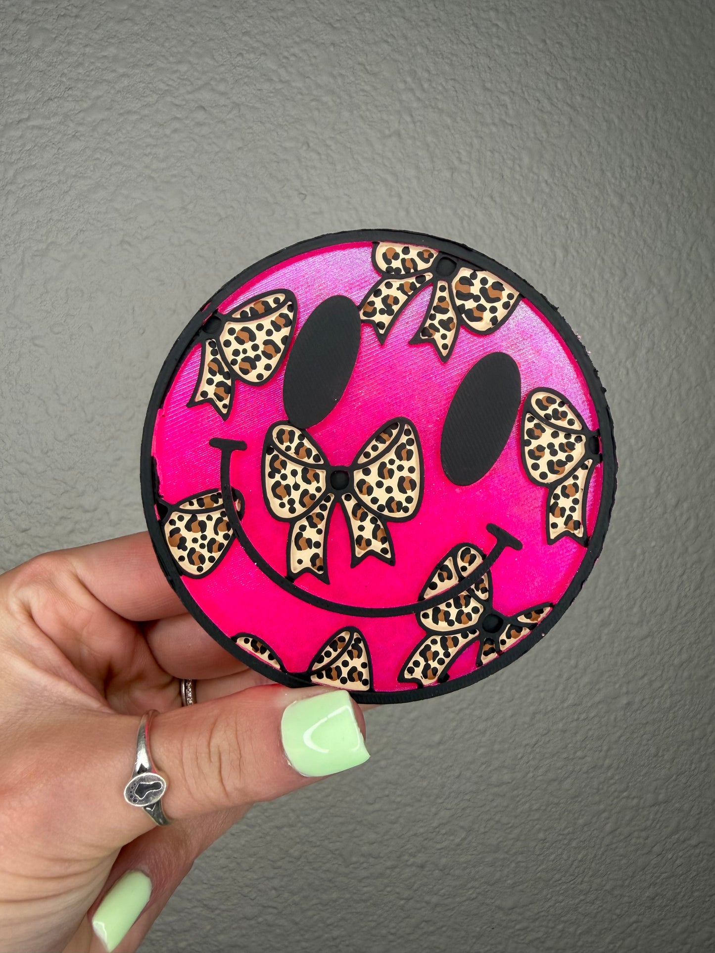 CUSTOM Smiley Bow Face Freshie