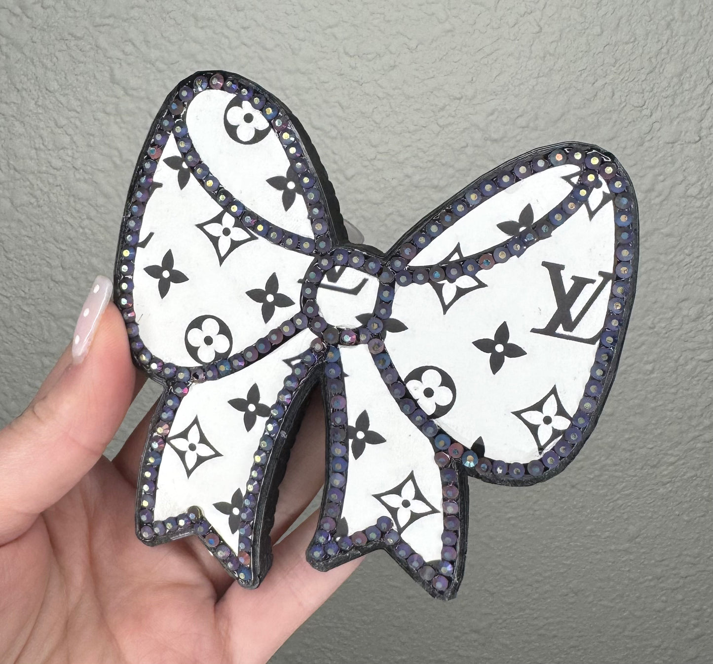 CUSTOM LV BOW Freshie (With Rhinestones)