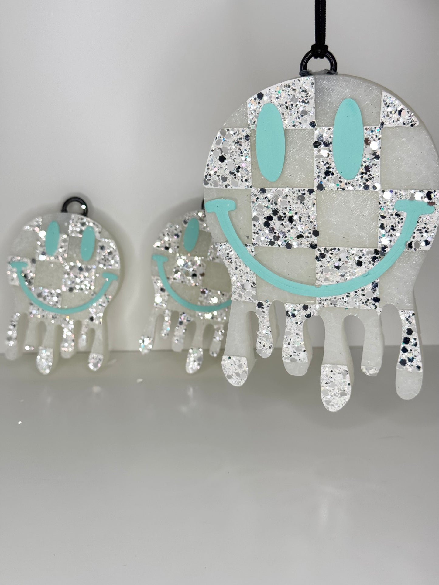 WHOLESALE - Drip Checkered Print Smiley Face Freshie