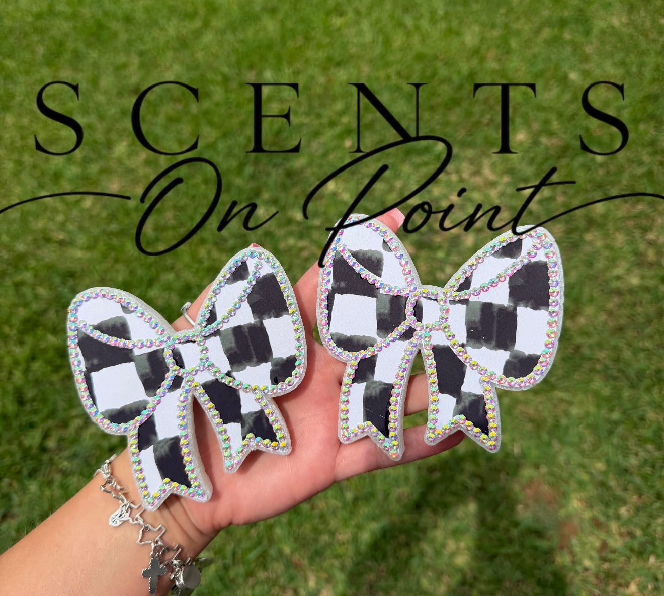 WHOLESALE - Checkered Bow Freshie